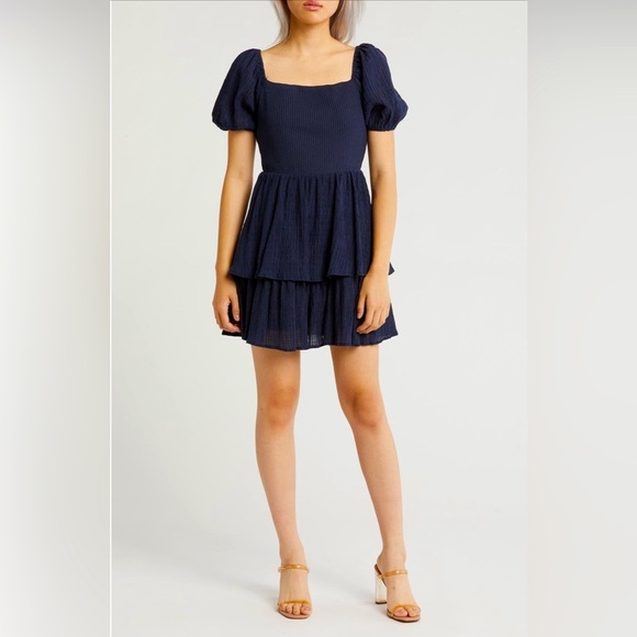 Lush Dresses & Skirts - NWT Lush Brand Navy Short Sleeve Tiered Dress Women’s Size Medium